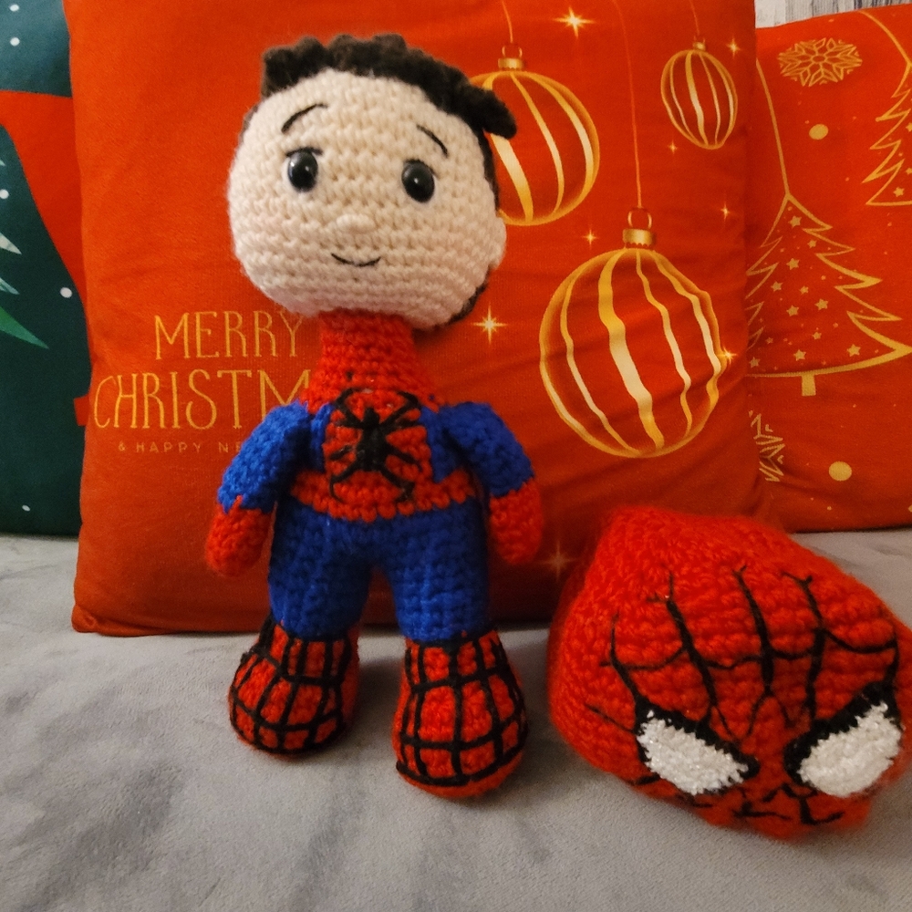 Crochet SPIDERMAN Superhero Doll and Mask Set 14" Approx